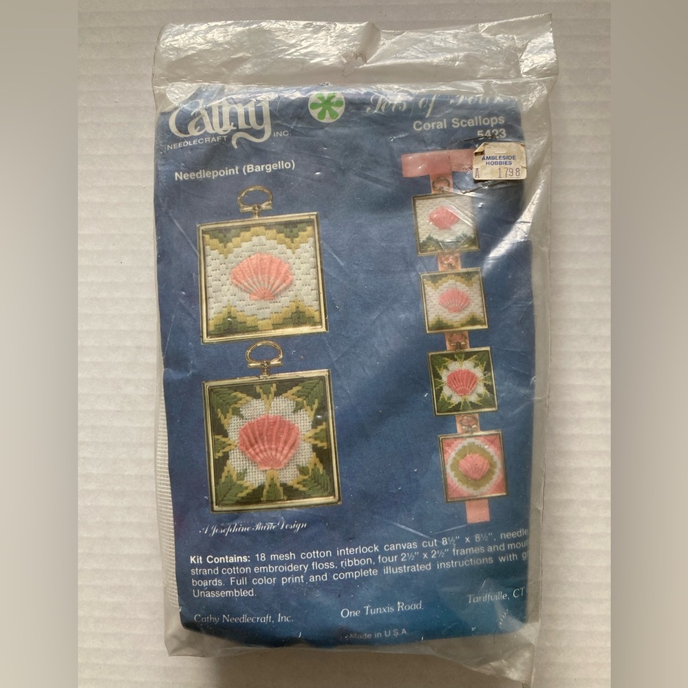Cathy Needlecraft Coral Scallops Set of 4 Needlepoint (Bargello)